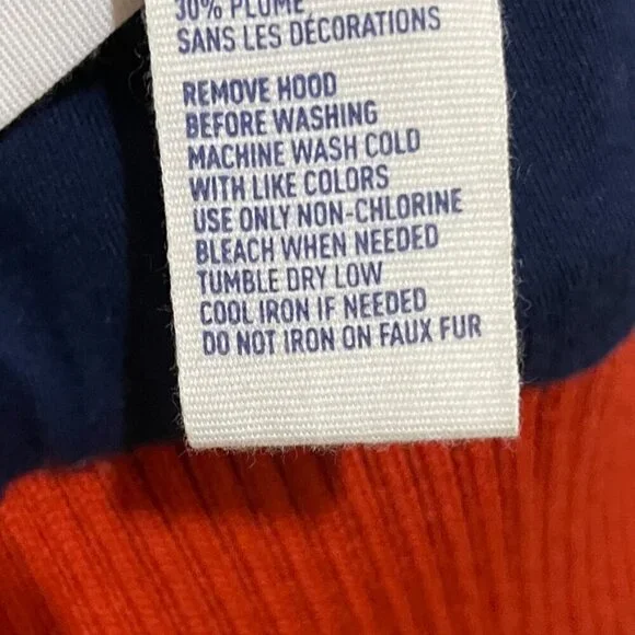 Women's American Eagle Puffer Coat, Size Large - Picture 12 of 16